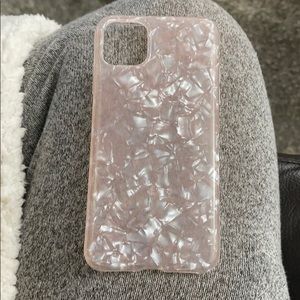 Recover iPhone 11 Pro Max case